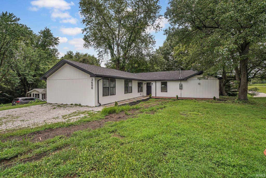 Photo of 2600 Diefenbach Road, Evansville, IN 47720 (MLS # 202633377)