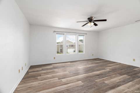 Tiny photo for 4626 Peebleshire Lane, Lafayette, IN 47909 (MLS # 202632752)