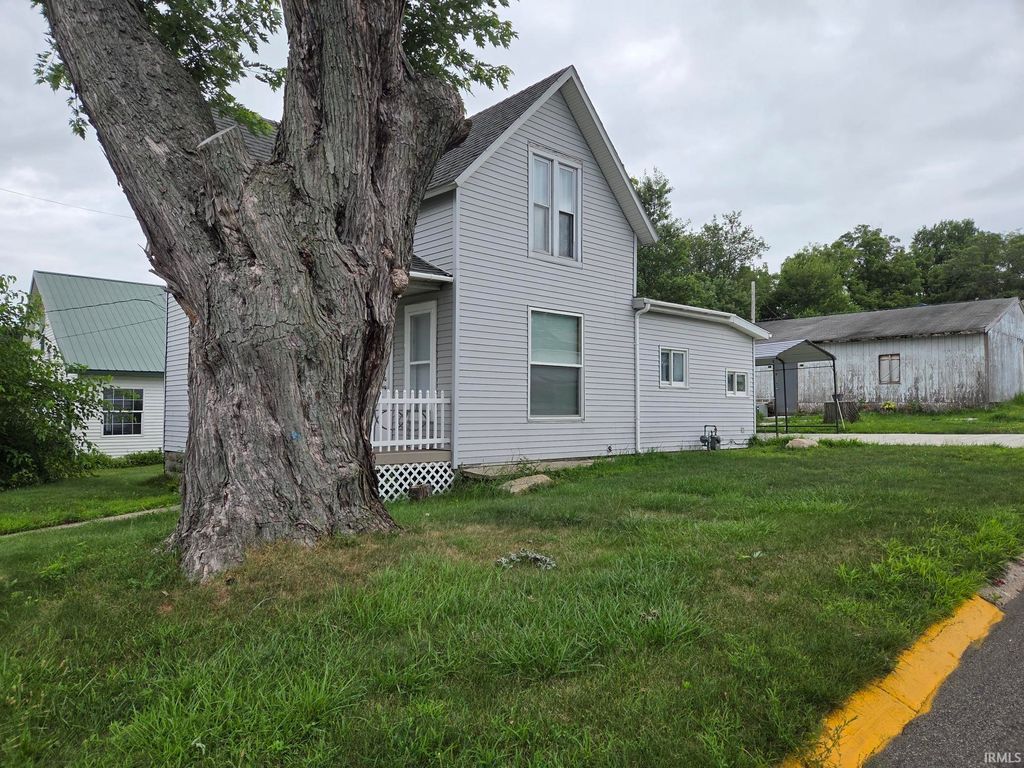Photo of 504 N Marshall Street, Bremen, IN 46506 (MLS # 202629574)
