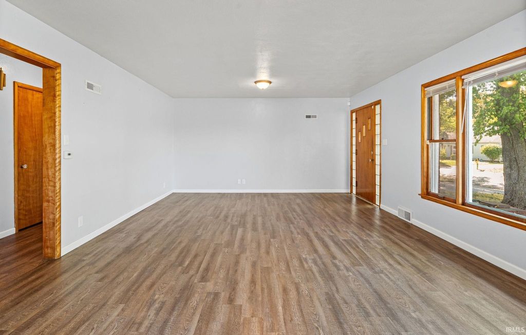 Photo of 1834 Summit Drive, West Lafayette, IN 47906 (MLS # 202542310)