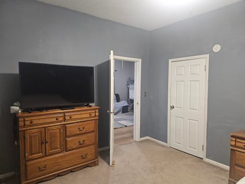 Tiny photo for 130 W Jackson Street, Galveston, IN 46932 (MLS # 202542032)