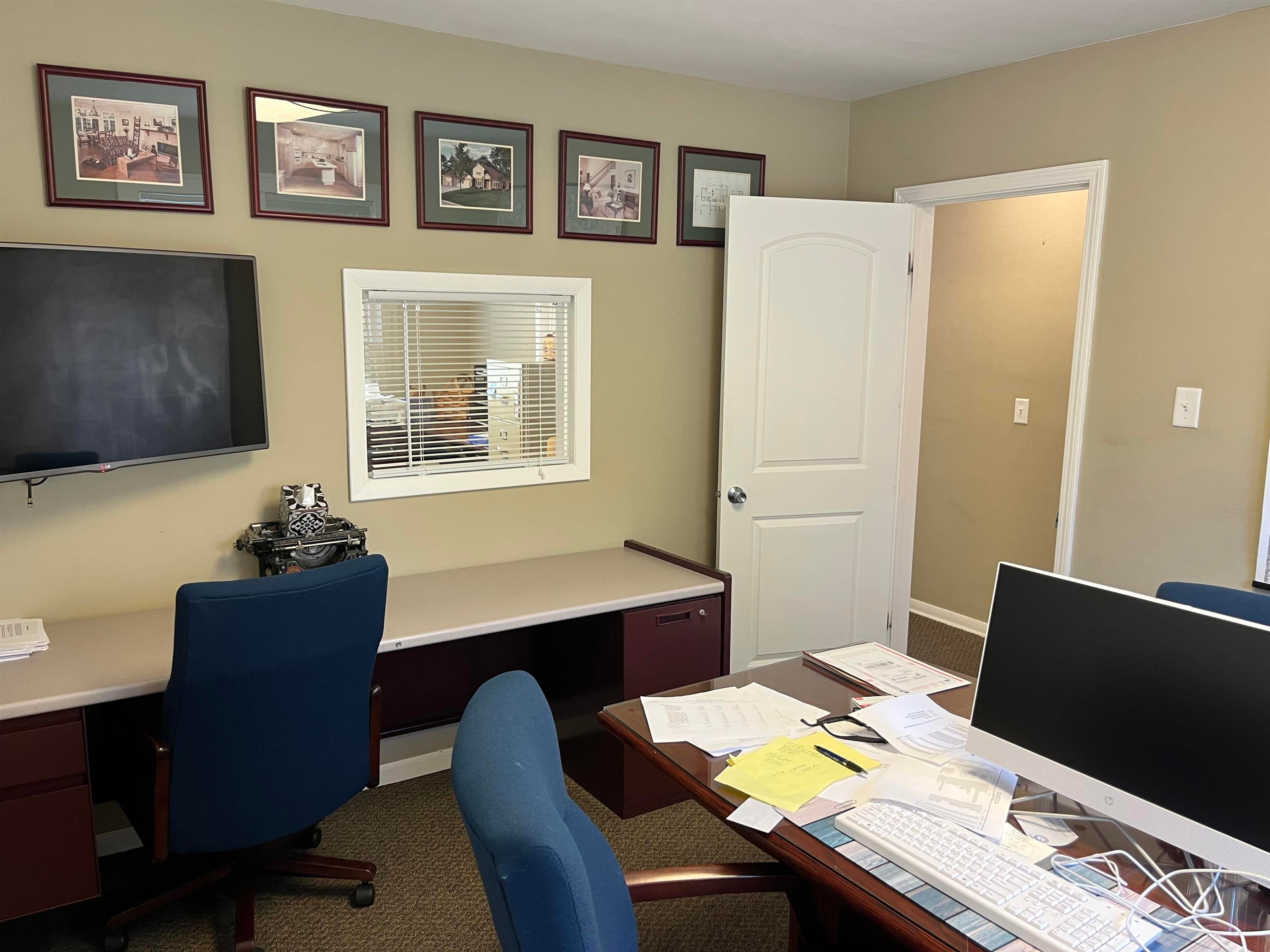 4715 E Lincoln Way, Mishawaka, IN 46544 | MLS 202549249 | Listing ...