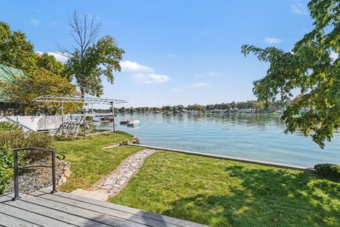 Tiny photo for 51244 N Shore Drive, Elkhart, IN 46514 (MLS # 202643633)