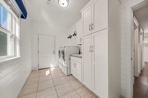 Tiny photo for 51244 N Shore Drive, Elkhart, IN 46514 (MLS # 202643633)