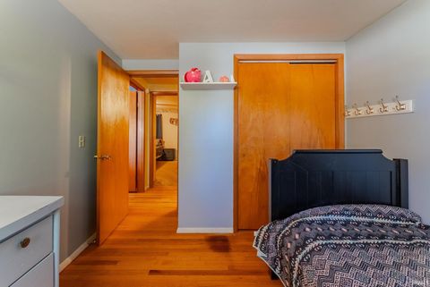 Tiny photo for 905 Sunset Drive, Wabash, IN 46992 (MLS # 202543868)