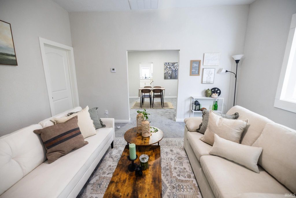 Photo of 710 W Main Street, Elwood, IN 46036 (MLS # 202600163)