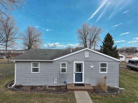 Tiny photo for 11446 W South Park Road, Kewanna, IN 46939 (MLS # 202604358)