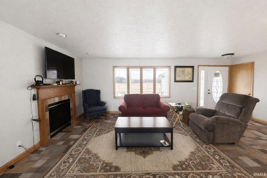 Photo of 8585 8A Road, Plymouth, IN 46563 (MLS # 202605444)