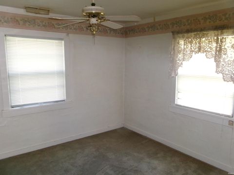 Tiny photo for 2439 W MAIN Street, Mexico, IN 46958 (MLS # 202622593)