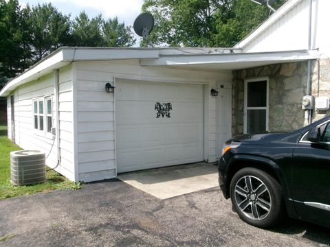 Tiny photo for 2439 W MAIN Street, Mexico, IN 46958 (MLS # 202622593)