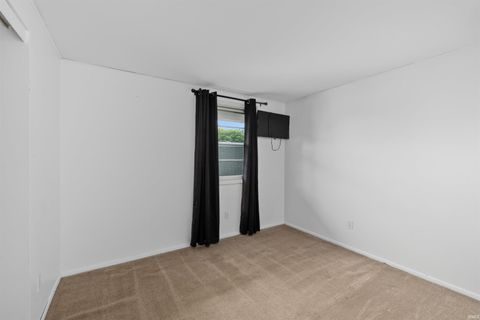 Tiny photo for 5228 Camelot Drive, Fort Wayne, IN 46815 (MLS # 202616164)