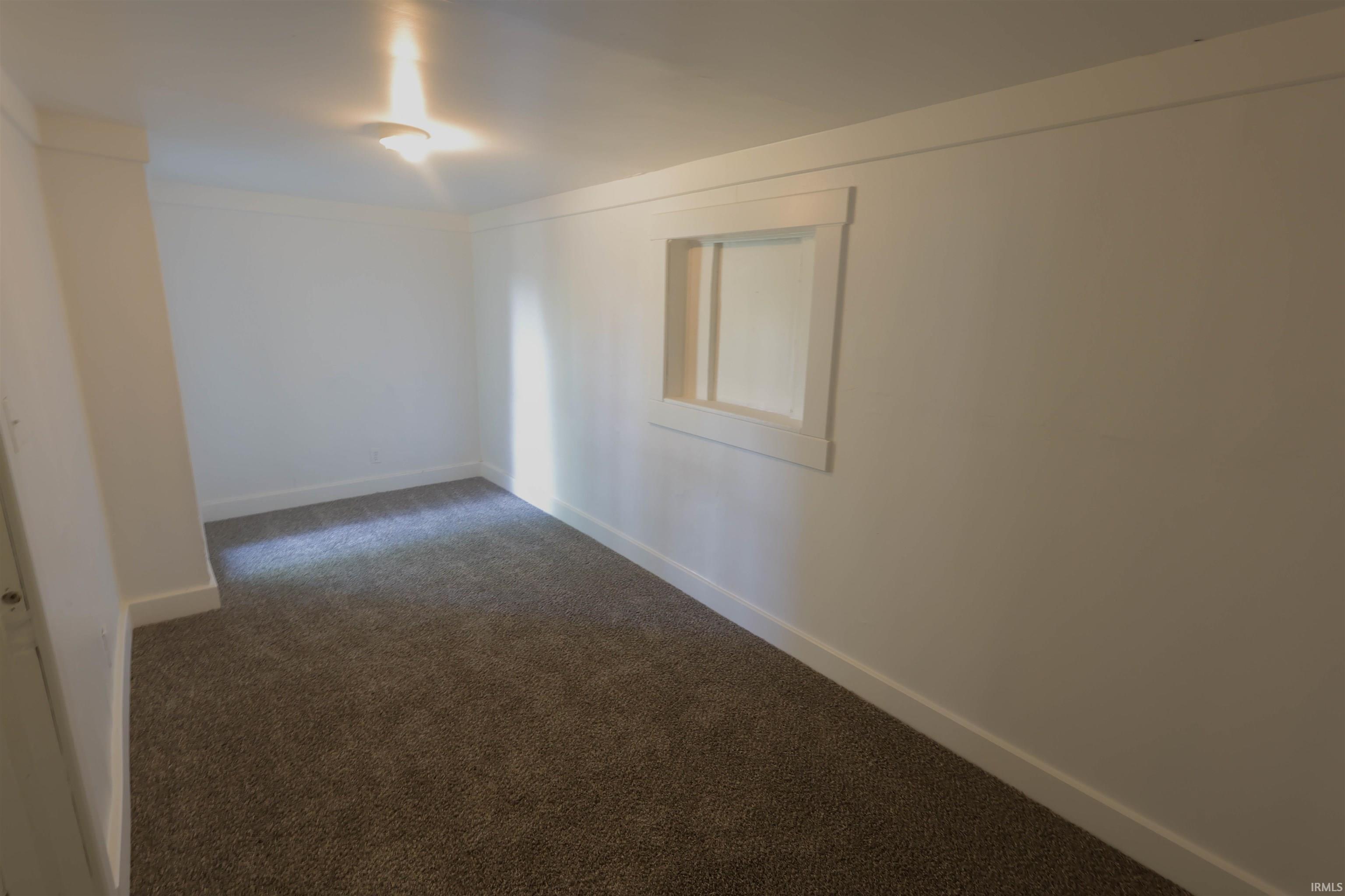 Lafayette, Indiana 47905, United States, 2 Bedrooms Bedrooms, ,1 BathroomBathrooms,Residential,Pending,187152