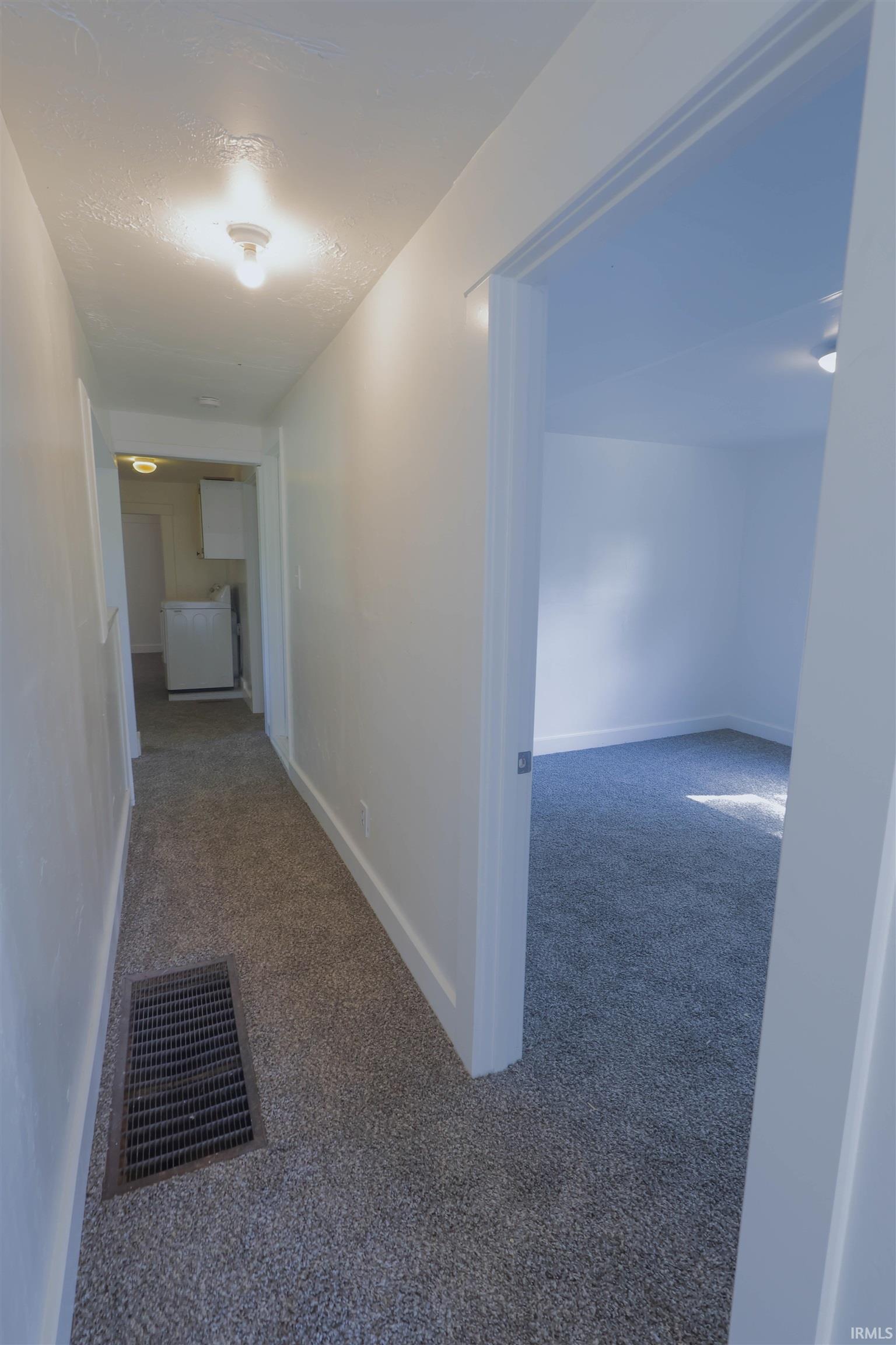 Lafayette, Indiana 47905, United States, 2 Bedrooms Bedrooms, ,1 BathroomBathrooms,Residential,Pending,187152