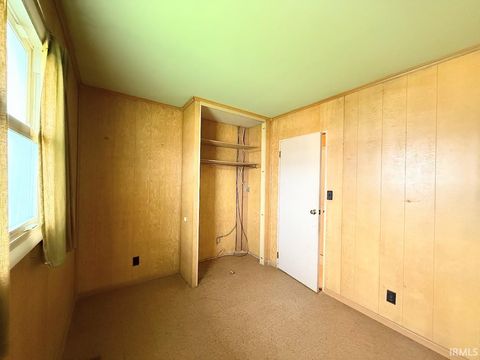 Tiny photo for 709 Glenway Drive, Logansport, IN 46947 (MLS # 202610139)