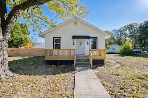 Tiny photo for 1610 N Jay Street, Kokomo, IN 46901 (MLS # 202542814)