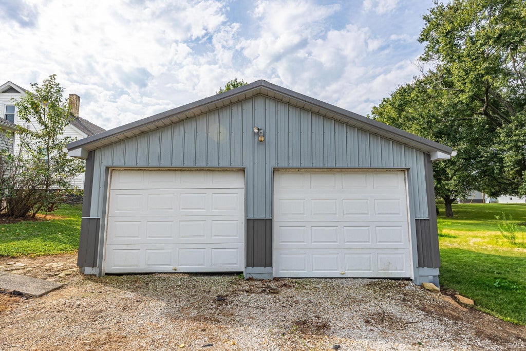 Photo of 402 S Walnut Street, Huntingburg, IN 47542 (MLS # 202638407)