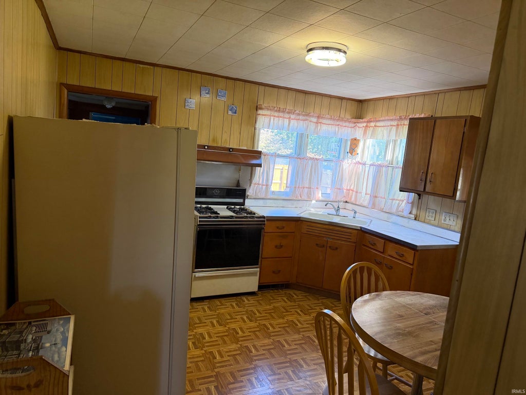 Photo of 1051 Pennsylvania Avenue, Plymouth, IN 46563 (MLS # 202640056)