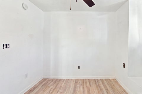 Tiny photo for 309 E Logan Street, Reynolds, IN 47980 (MLS # 202639949)
