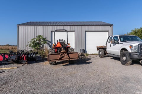 Tiny photo for 9835 N State Road 3, Kendallville, IN 46755 (MLS # 202643640)