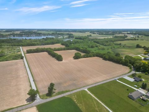 Photo of TBD 175 E, Warsaw, IN 46582 (MLS # 202521156)