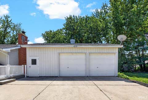 Tiny photo for 108 Mohawk Drive, Flora, IN 46929 (MLS # 202631139)