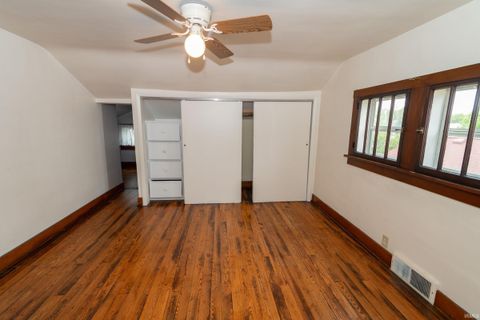 Tiny photo for 114 River Avenue, Mishawaka, IN 46544 (MLS # 202618725)