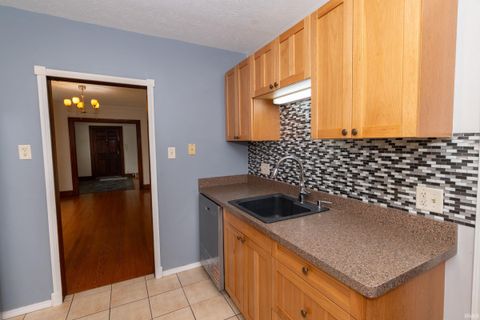 Tiny photo for 114 River Avenue, Mishawaka, IN 46544 (MLS # 202618725)