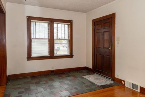 Tiny photo for 114 River Avenue, Mishawaka, IN 46544 (MLS # 202618725)