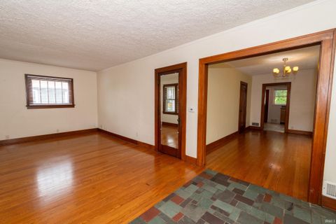 Tiny photo for 114 River Avenue, Mishawaka, IN 46544 (MLS # 202618725)