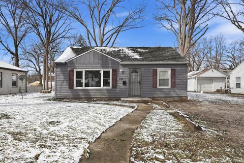 Photo of 4508 SW Anthony Wayne Drive, Fort Wayne, IN 46806 (MLS # 202610881)