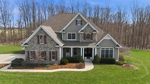 Photo of 3950 Larry Wayne Drive, Bloomington, IN 47401 (MLS # 202609642)