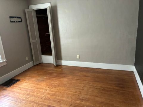 Tiny photo for 951 N Harrison Street, Frankfort, IN 46041 (MLS # 202625437)