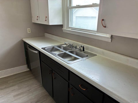 Tiny photo for 951 N Harrison Street, Frankfort, IN 46041 (MLS # 202625437)