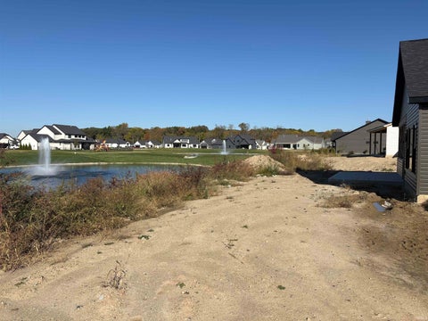Tiny photo for 17665 Pavia Pass, Huntertown, IN 46748 (MLS # 202643839)