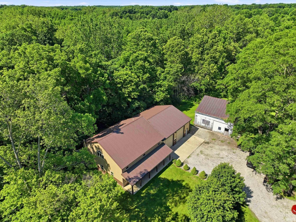 Photo of 7540 N Clear Creek Road, Huntington, IN 46750 (MLS # 202629478)