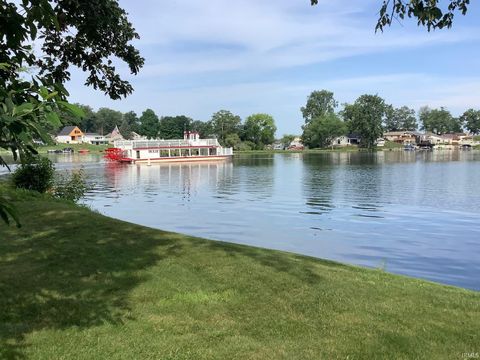 Tiny photo for 420 EMS W17 Lane, North Webster, IN 46555 (MLS # 202609191)