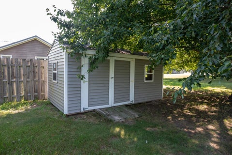 Tiny photo for 1500 Cardinal Circle, Rochester, IN 46975 (MLS # 202640699)
