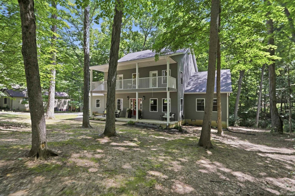 Photo of 1590 N Limestone Drive, Ellettsville, IN 47429 (MLS # 202626448)