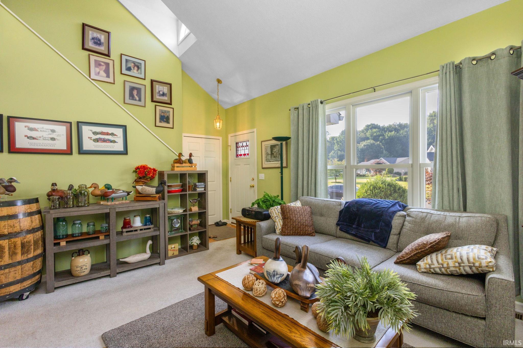 Elkhart, Indiana 46514, United States, 3 Bedrooms Bedrooms, ,3 BathroomsBathrooms,Residential,Active,193121