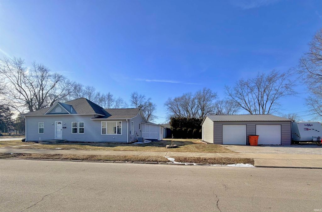 Photo of 322 S First Street, Monticello, IN 47960 (MLS # 202603318)