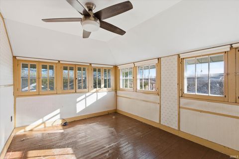 Tiny photo for 280 W Hillside Avenue, Spencer, IN 47460 (MLS # 202602154)