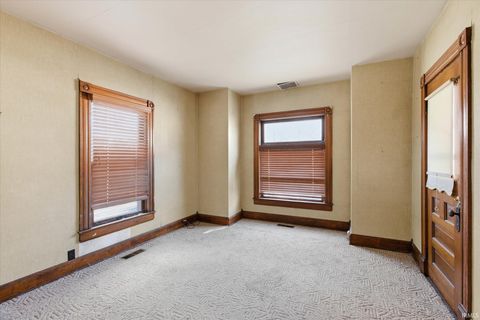 Tiny photo for 280 W Hillside Avenue, Spencer, IN 47460 (MLS # 202602154)