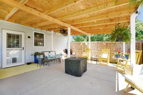 Tiny photo for 577A Southridge Drive, Bedford, IN 47421 (MLS # 202618688)