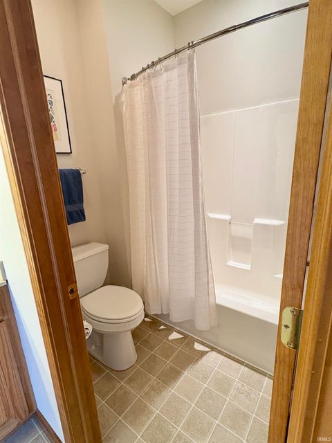 Tiny photo for 60 Canyon Creek Court, Lafayette, IN 47909 (MLS # 202543487)
