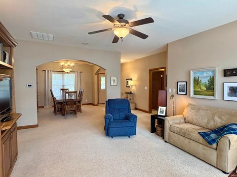 Tiny photo for 60 Canyon Creek Court, Lafayette, IN 47909 (MLS # 202543487)