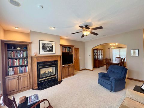 Tiny photo for 60 Canyon Creek Court, Lafayette, IN 47909 (MLS # 202543487)