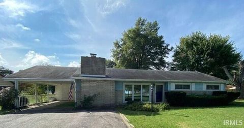 Photo of 2901 Tell Street, Tell City, IN 47586 (MLS # 202610973)