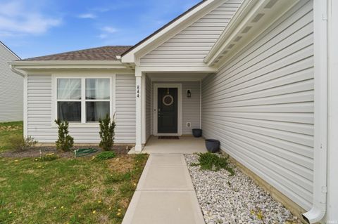 Tiny photo for 844 Lando Creek Drive, Kokomo, IN 46902 (MLS # 202607201)