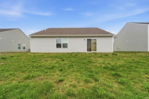 Tiny photo for 844 Lando Creek Drive, Kokomo, IN 46902 (MLS # 202607201)