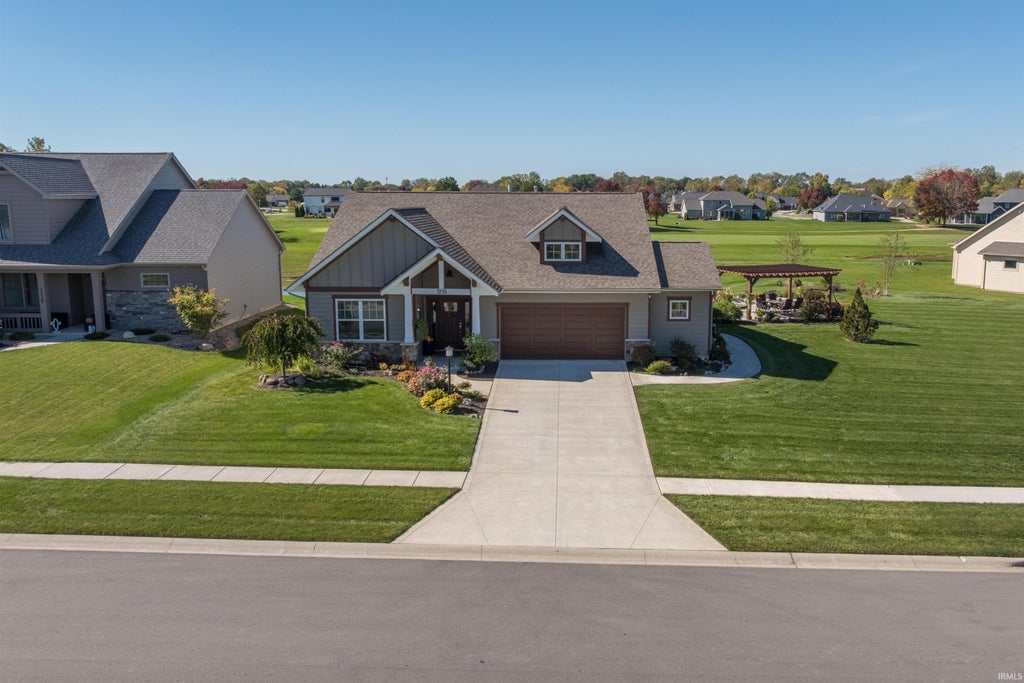 Photo of 1230 Turnberry Lane, Auburn, IN 46706 (MLS # 202643453)